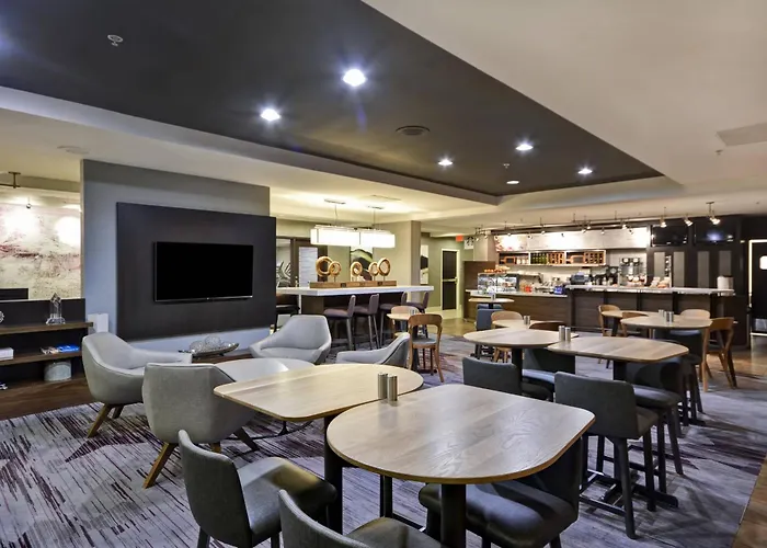 Courtyard By Marriott Dalton