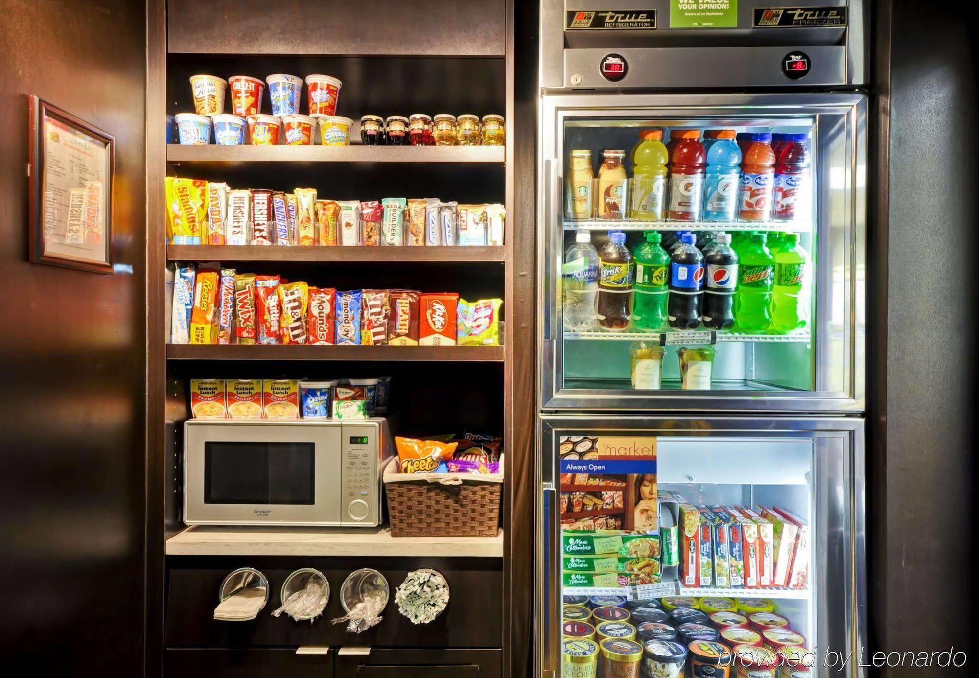 Courtyard By Marriott Hotel 3*